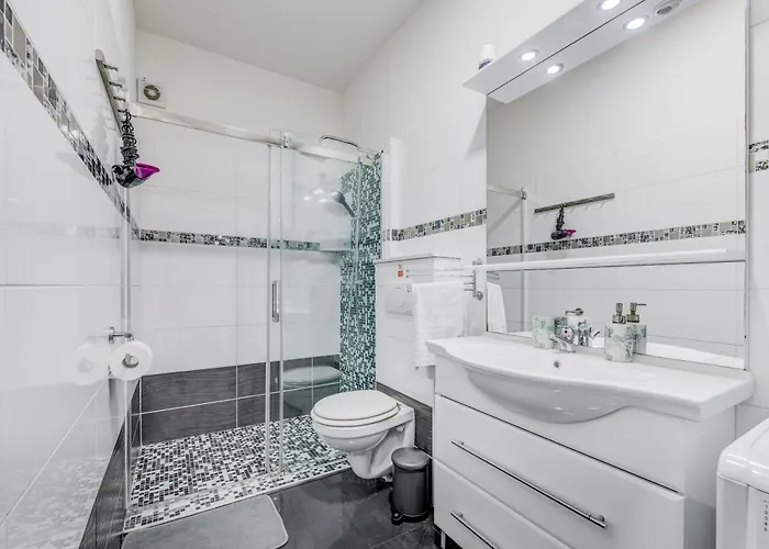 Slavica-new-with Jacuzzi Appartement Split
