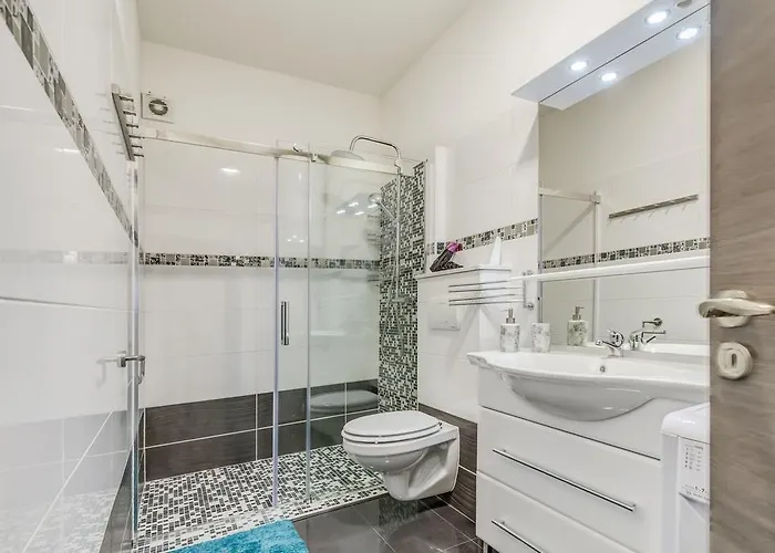 Appartement Slavica-new-with Jacuzzi *