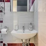 Slavica-new-with Jacuzzi Apartment *