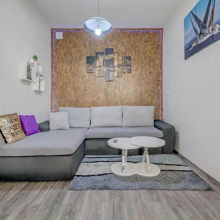 Slavica-new-with Jacuzzi スプリト