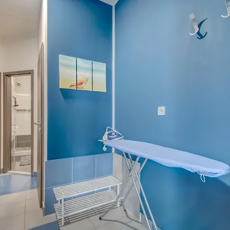 Slavica-new-with Jacuzzi アパート